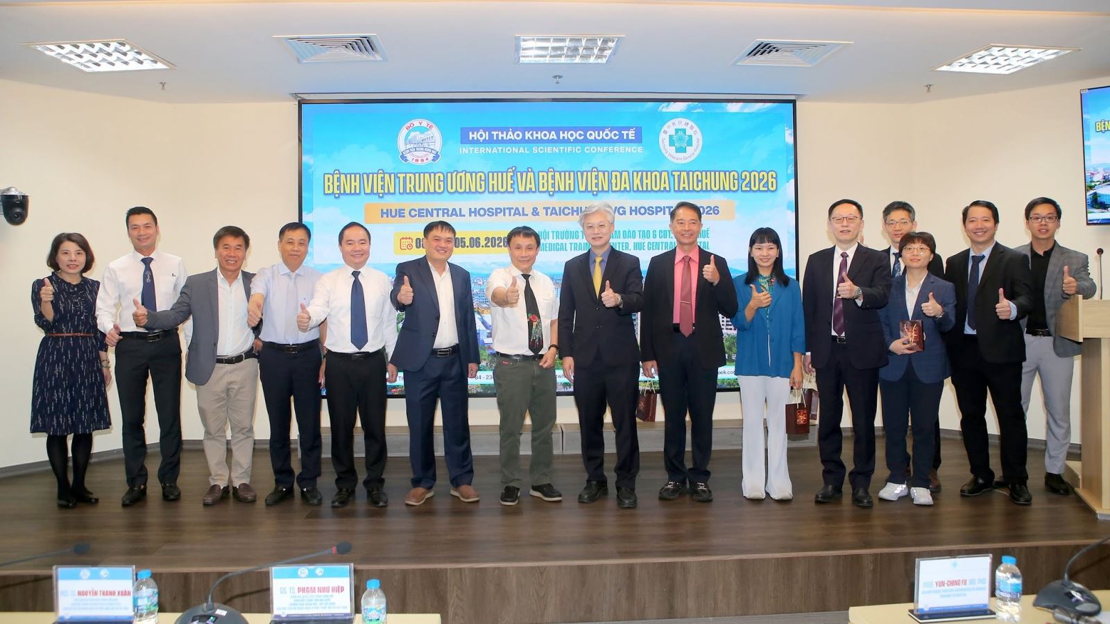 BVTW Huế tăng cường hợp tác quốc tế với Bệnh viện Đa khoa Taichung