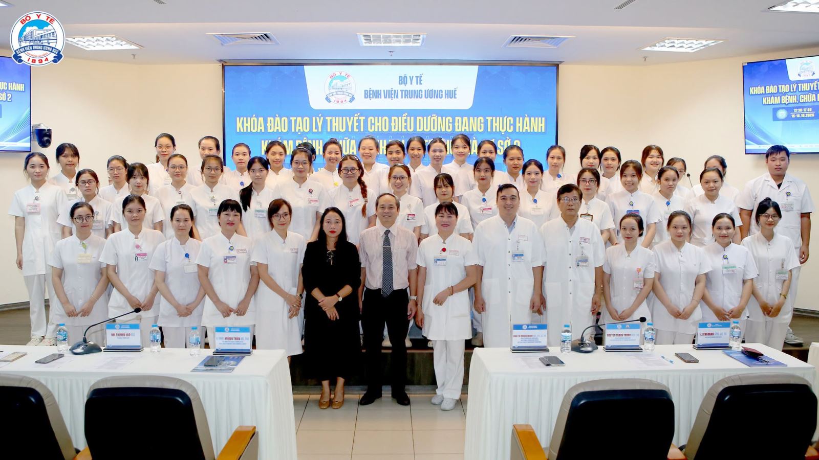 BVTW Huế tổ chức đào tạo lý thuyết cho 109 học viên điều dưỡng thực hành khám, chữa bệnh